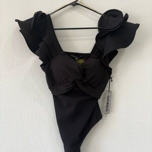 Haute Monde Elegant Black Apparel